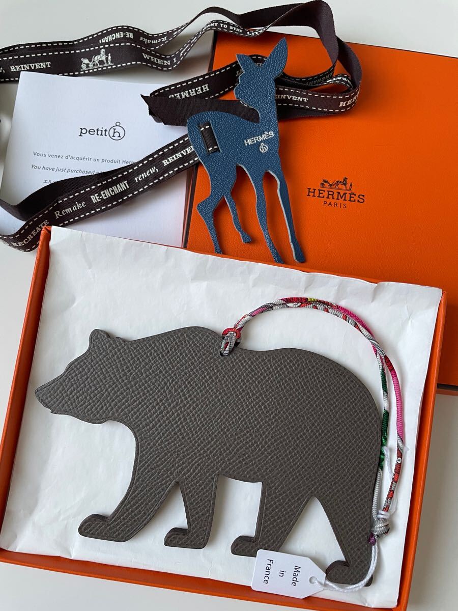 未使用 HERMES エルメス petit h プティアッシュ グリズリー クマ レザー バッグチャーム GRIZZLY PM拍卖