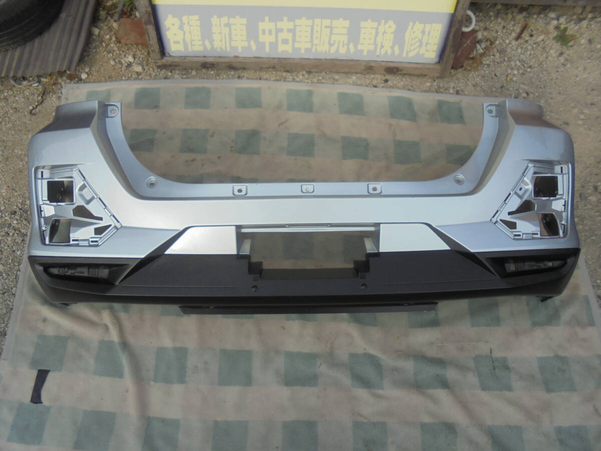 ライズ,ロッキー A200A.A210A.A200S.A210S 純正 リアバンパー 52159-B1310 52169-B1030 ☆送料格安 ☆要確認 7007拍卖