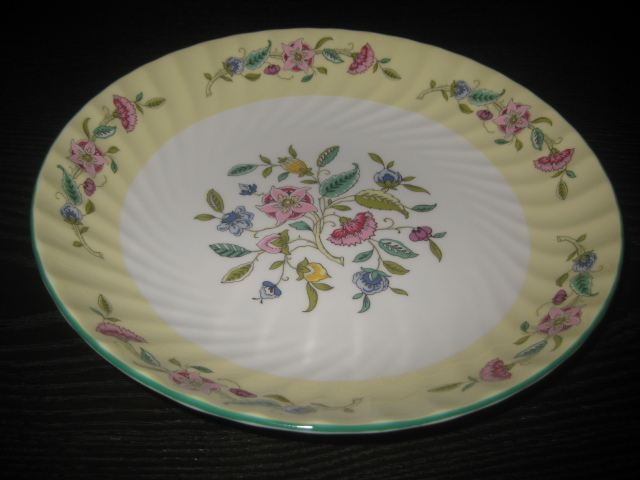 ミントン ハドンホール セレブレーション 21cm プレート イエロー パスタ皿 黄色拍卖