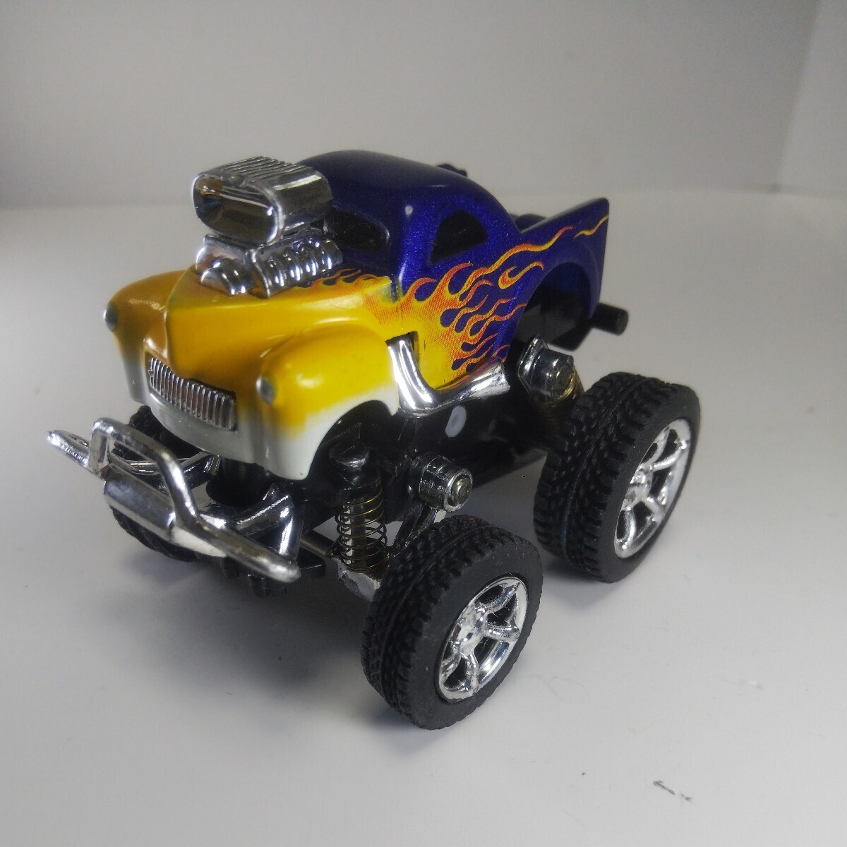 ニューレイ New Ray 1941 willys ピックアップトラック ビッグフット プルバックカー拍卖