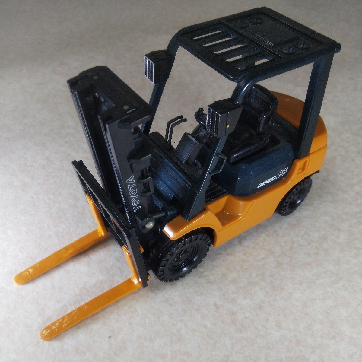 1/25 トヨタ フォークリフト GENEO25 ミニカー拍卖