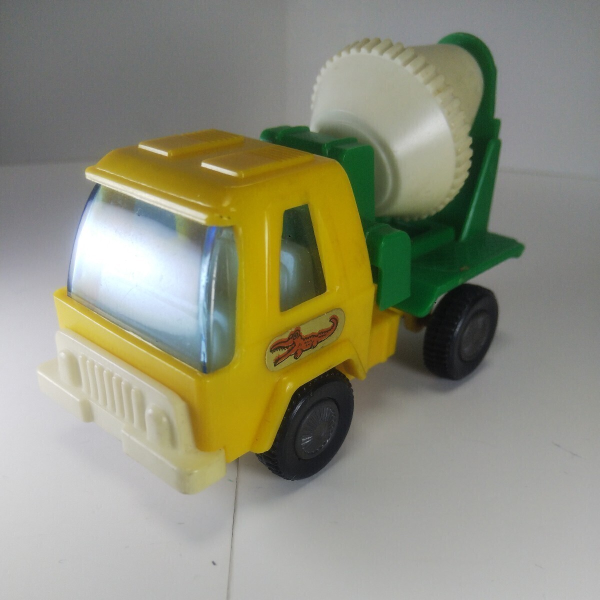 ネモト ミニカー ミキサー車 日本製拍卖