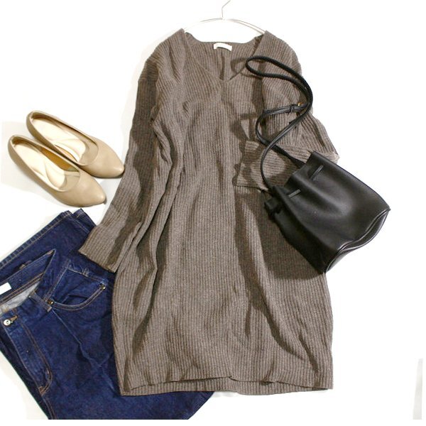 美品 ユナイテッドアローズ BEAUTY & YOUTH ウール100% ゆったりニット ワンピース F 秋 冬 25C01拍卖