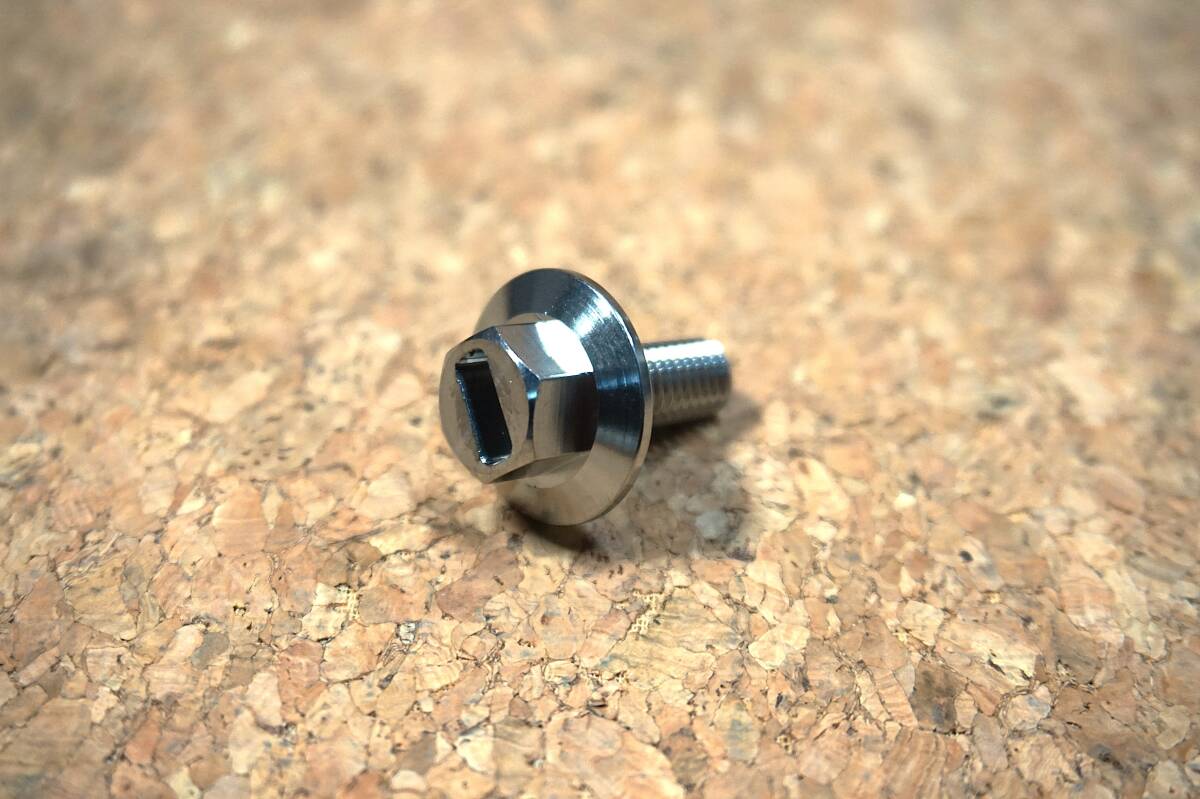 チタンカムスプロケットボルト シグナスグリファス等 5YP-E2157-01互換拍卖