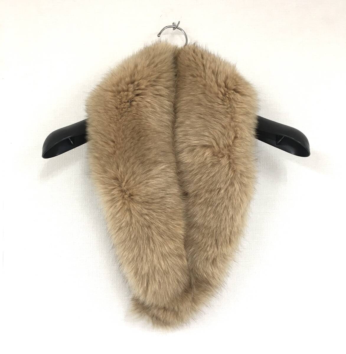 【未使用品】ファー マフラー ファーティペット ベージュ 留め具 付き拍卖