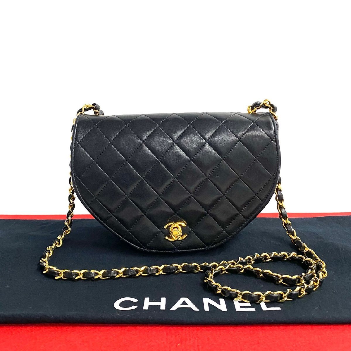 極 美品 シール カード有 0番台 CHANEL シャネル マトラッセ ココマーク ラムスキン チェーン ショルダーバッグ ポシェット ブラック 21404拍卖