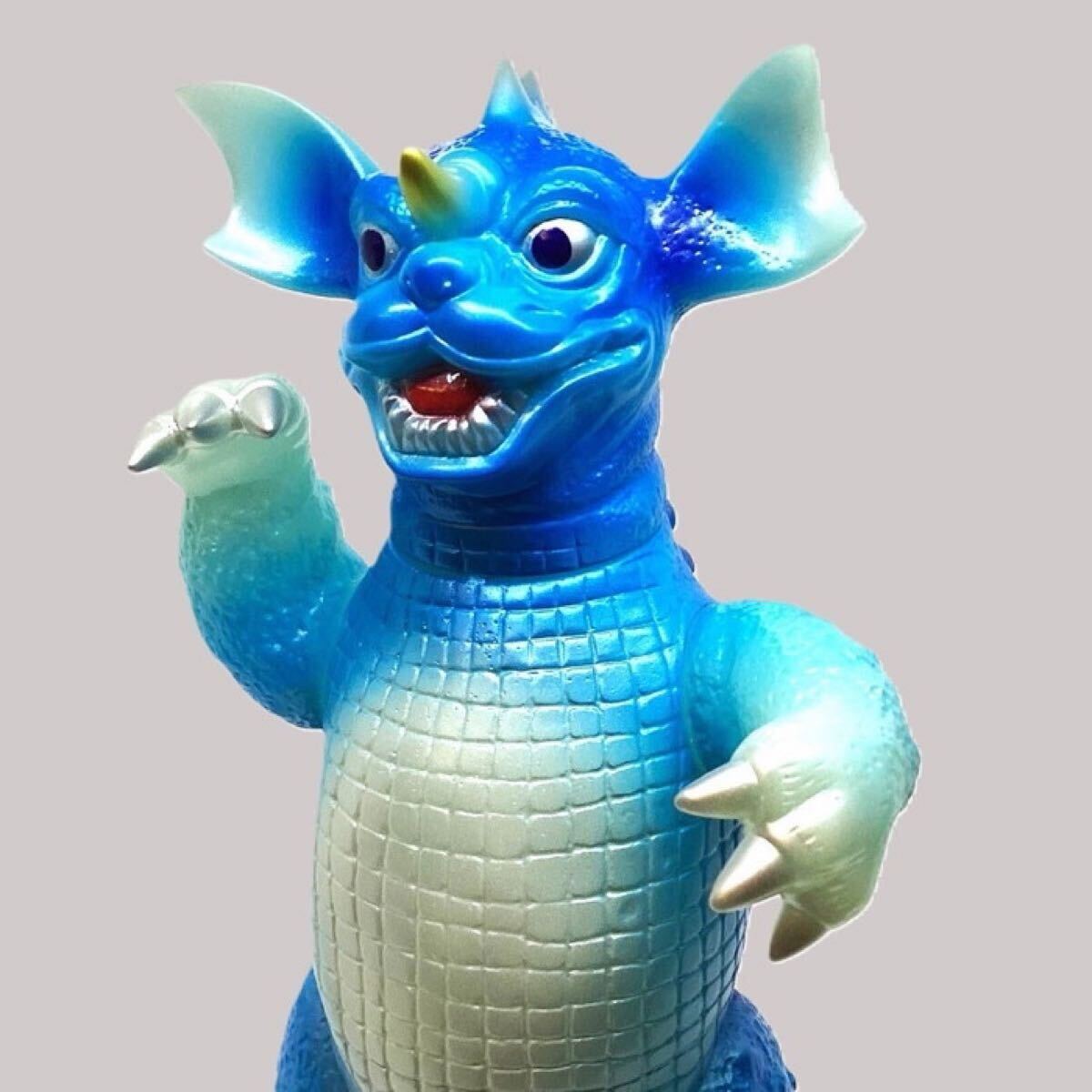 新品 未開封 地底怪獣バラゴン450 HokusaiブルーGID.ver. 70s限定 蓄光成型 マルサン MARUSAN ソフビ フィギュア バラゴン 怪獣 蓄光 青色拍卖