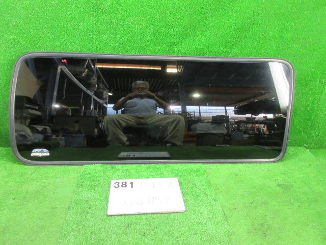 トヨタ ハイエース KG-LH172V 右リアクォーターガラス 2104054拍卖