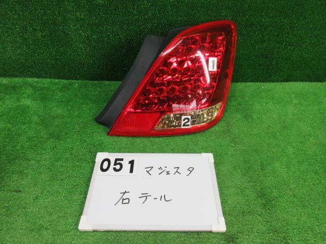 トヨタ クラウンマジェスタ DBA-UZS186 右テールランプ 4300 Cタイプ Fパッケージ60THスペシャルエディション 622383拍卖