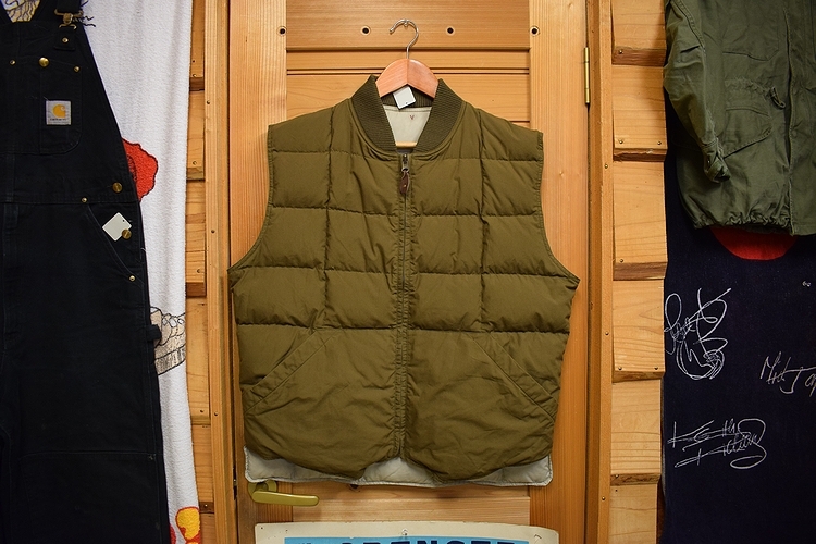 グッドカラー◎90sEddieBauerエディバウアーリバーシブルグースダウンベストLカーキ×ベージュアメカジストリートアウトドア白タグx415拍卖