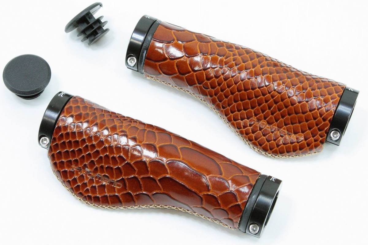 【即納】【本革】PROMEND 両端アルミ合金クランプ ロックオンタイプ 手縫い エルゴノミック設計 グリップ GR-502H ブラウン拍卖