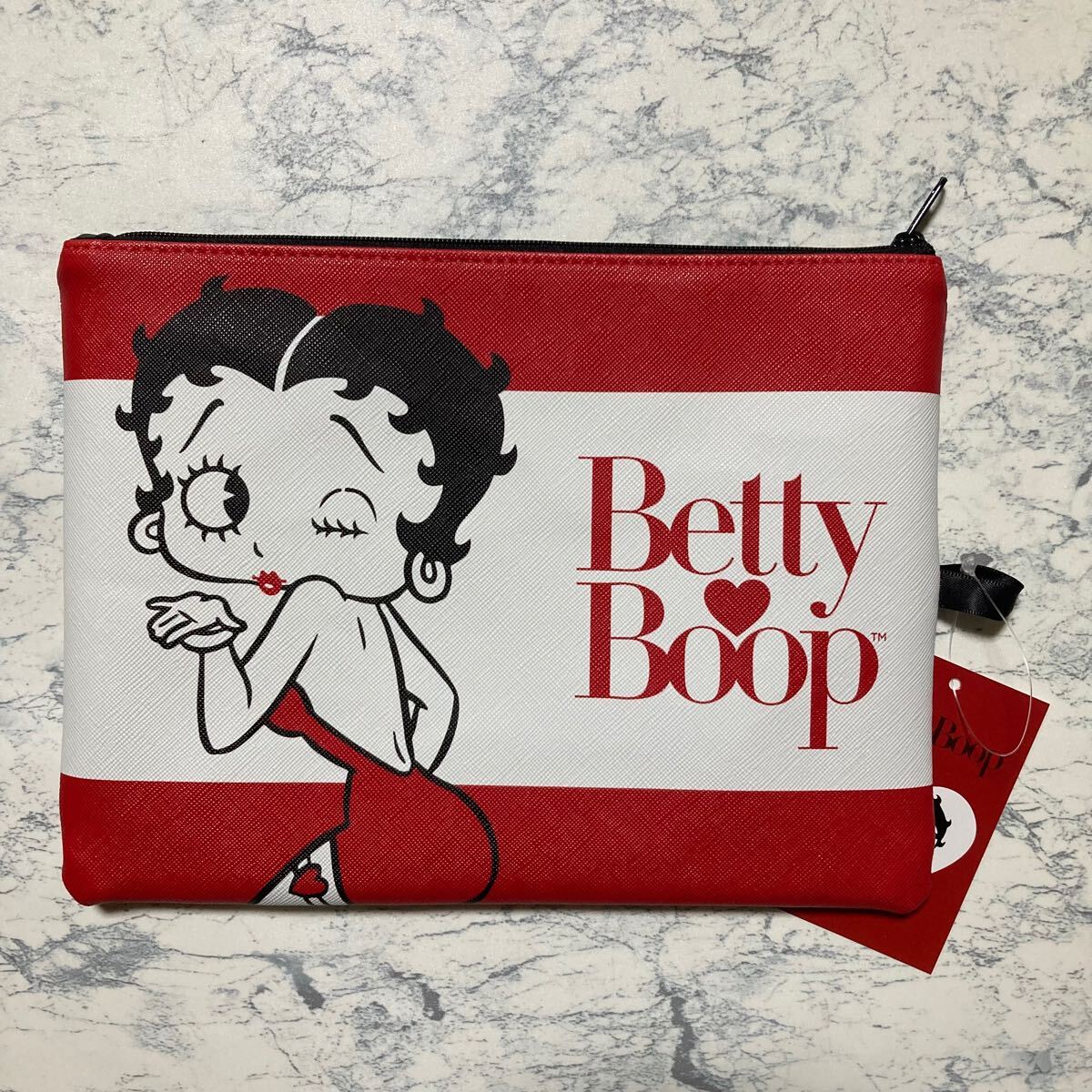 新品未使用 Betty Boop ベティブープ ベティちゃん フラットポーチ 合皮拍卖