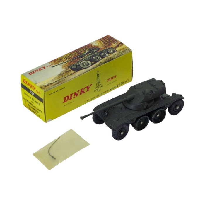 DINKY TOYS 827 ENGIN BLINDE DE RECONNAISSANCE PANHARD a tourelle FL 10 中古 3拍卖