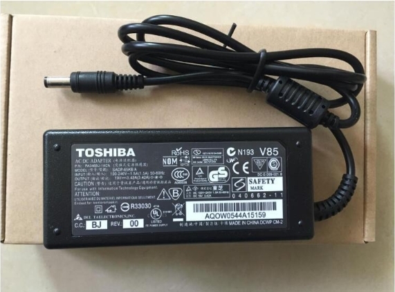 新品 東芝 dynabook R730/B R731/16DB R731/D R731/E 電源 ACアダプター 19V 3.42A 65W 充電器 ACコード付属拍卖