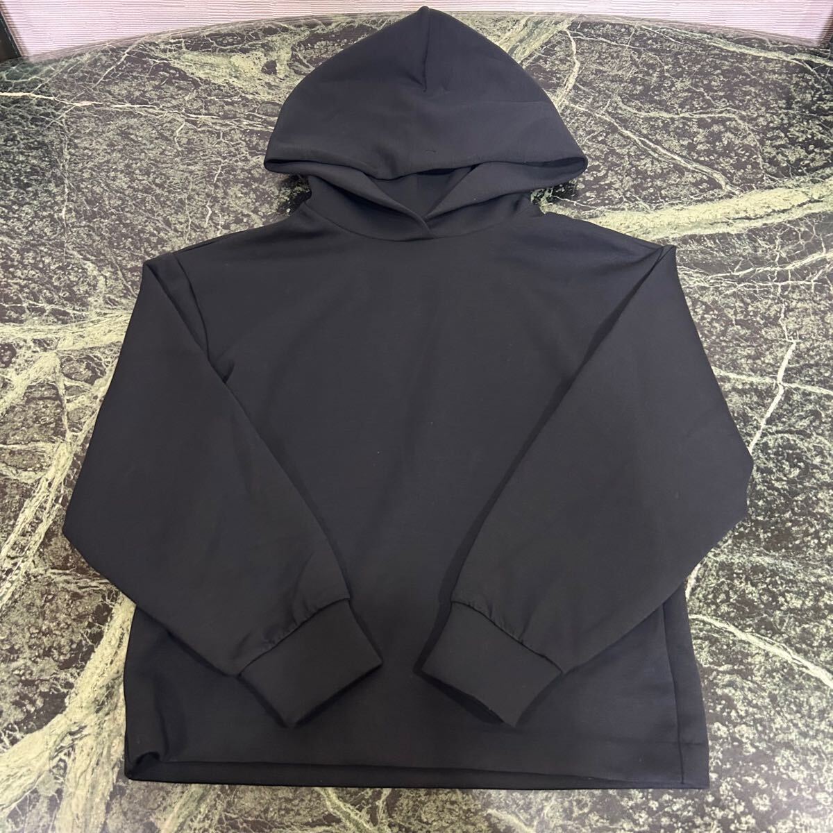 【美品】UNIQLO★ユニクロ ドライスウェットプルパーカ レディースSサイズ 黒 241-455728 スウェットパーカー フーディー拍卖