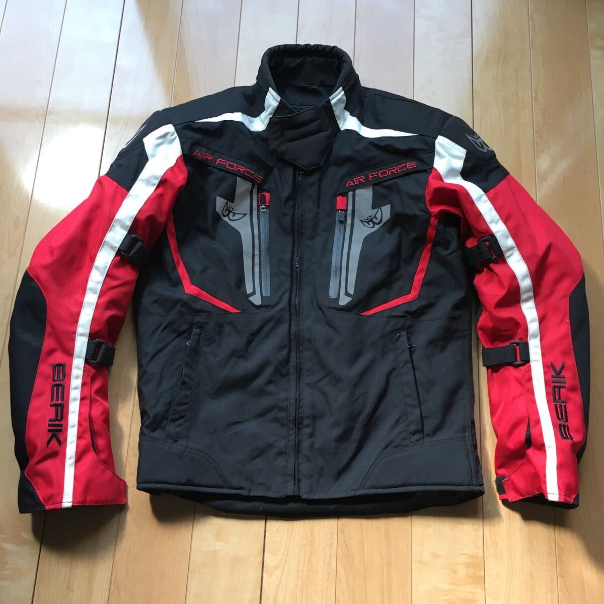 美品 ベリック レーシングジャケット 605-6-18 メンズ 50 二輪 オイル ツーリング ナイロン100%拍卖