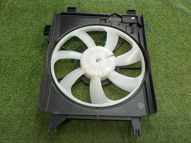 ワゴンRスマイル MX91S ラジエーター電動ファン シュラウドASSY拍卖