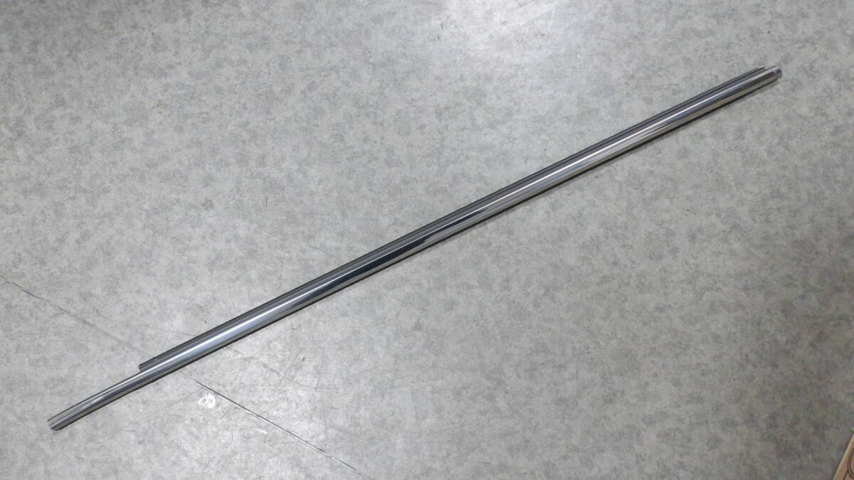 AGH30WアルファードAGH35WヴェルファイアAYH30W純正リア左側スライドドア ドアガラス水切りモール ウェザーストリップ即決即日発送可能! 拍卖