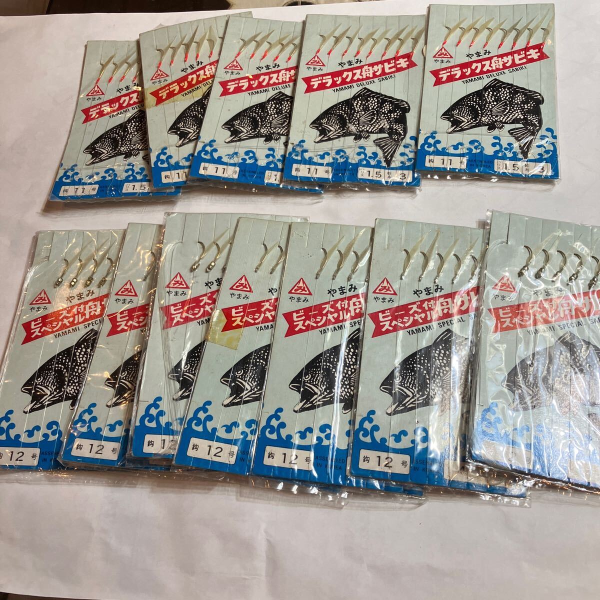 サビキ 12個 新品 未開封 やまき製 デラックス舟サビキが5個、ビーズ付きスペシャル舟サビキが7個 拍卖