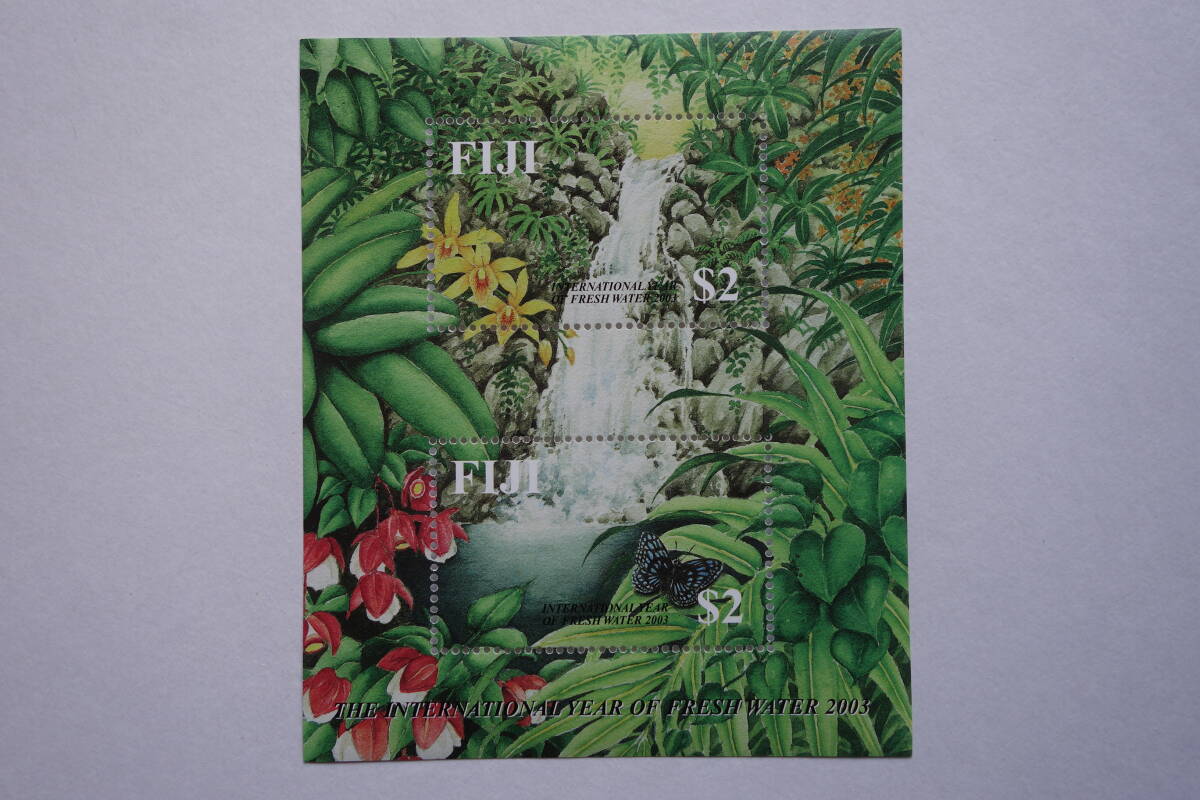 外国切手: フィジー切手 「国際淡水年」小型シート 未使用拍卖