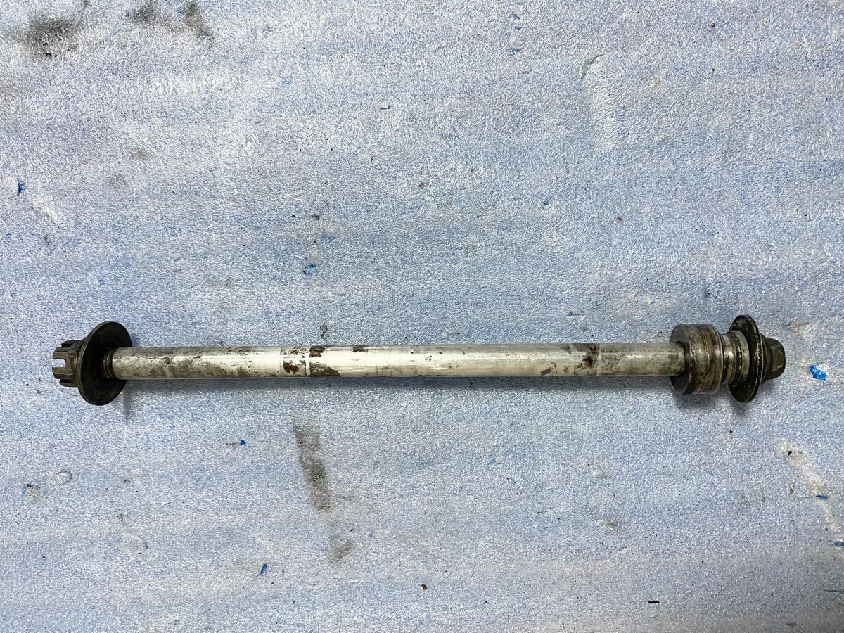 FZR1000 純正リアアクスルシャフト ホイールカラー 2GH ヤマハ リヤ 検(FZ750 YZR YZF TDM850 R1 TRX850 GTS FZS CB900F 750 FJ FJR)拍卖