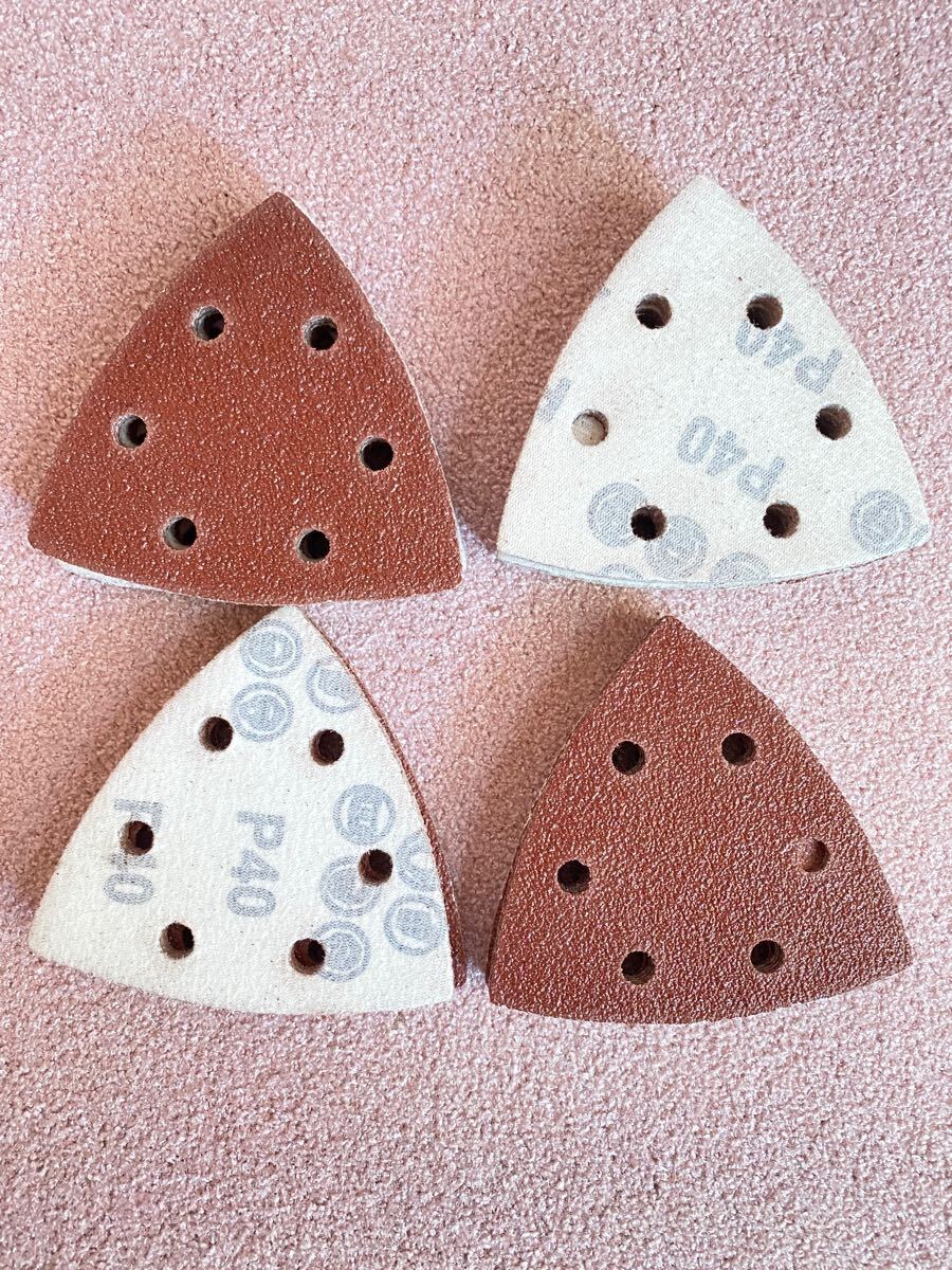サンドペーパー 三角 マジック式 #40 50枚セット 6穴 マジック式#サンダー用 DIY サンダーペーパー ヤスリ研磨拍卖