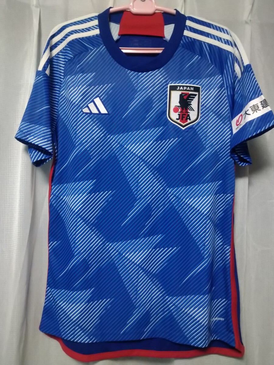 正規品 良品 サッカー日本代表ユニフォーム L カタールワールドカップ adidas サムライブルー  アディダス 大東建託拍卖