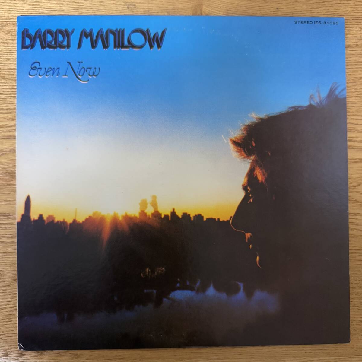 LP レコード //愛と微笑の世界 バリー・マニロウ LOVE&EMOTION BARRY MANILOW//IES-81025/S0108T24拍卖