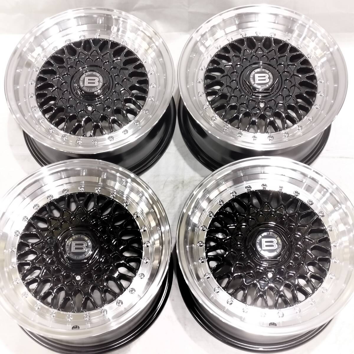 BEYONDI CM02 ブラック/マシンリム 15-7.0J +20 4H100 YOKOHAMA ADVAN A052 205/50R15 89V シビック ヤリス ロードスター スイフト 01-253拍卖