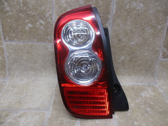 J5/ AK12 マーチ純正テールライト/テールランプ左 ICHIKOH D019拍卖