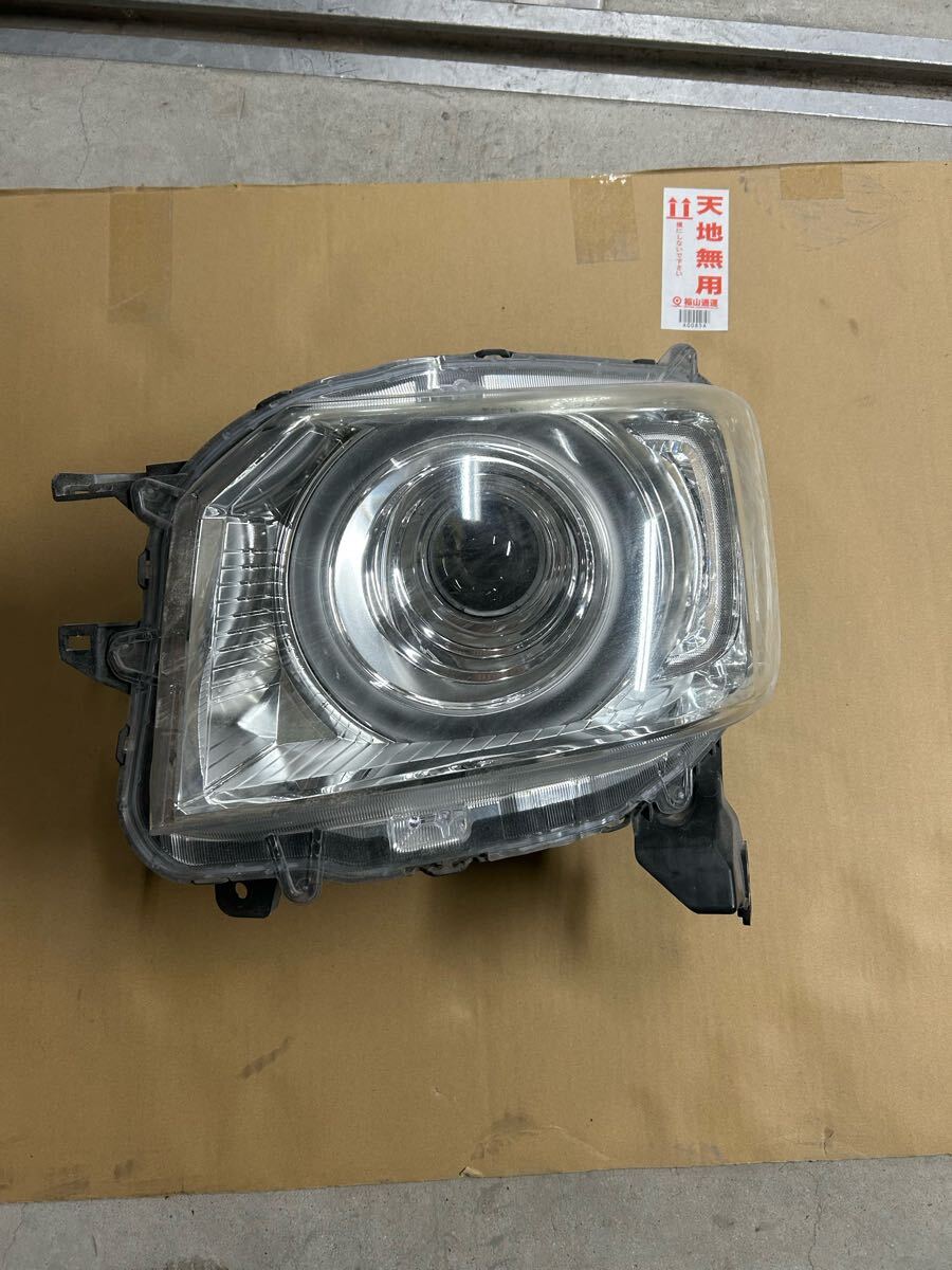 N-BOXヘッドライト拍卖