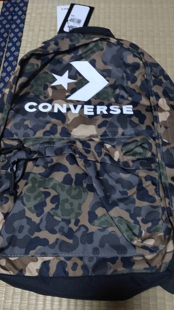 【新品】コンバース リュックサック 44×26×10cm 迷彩拍卖