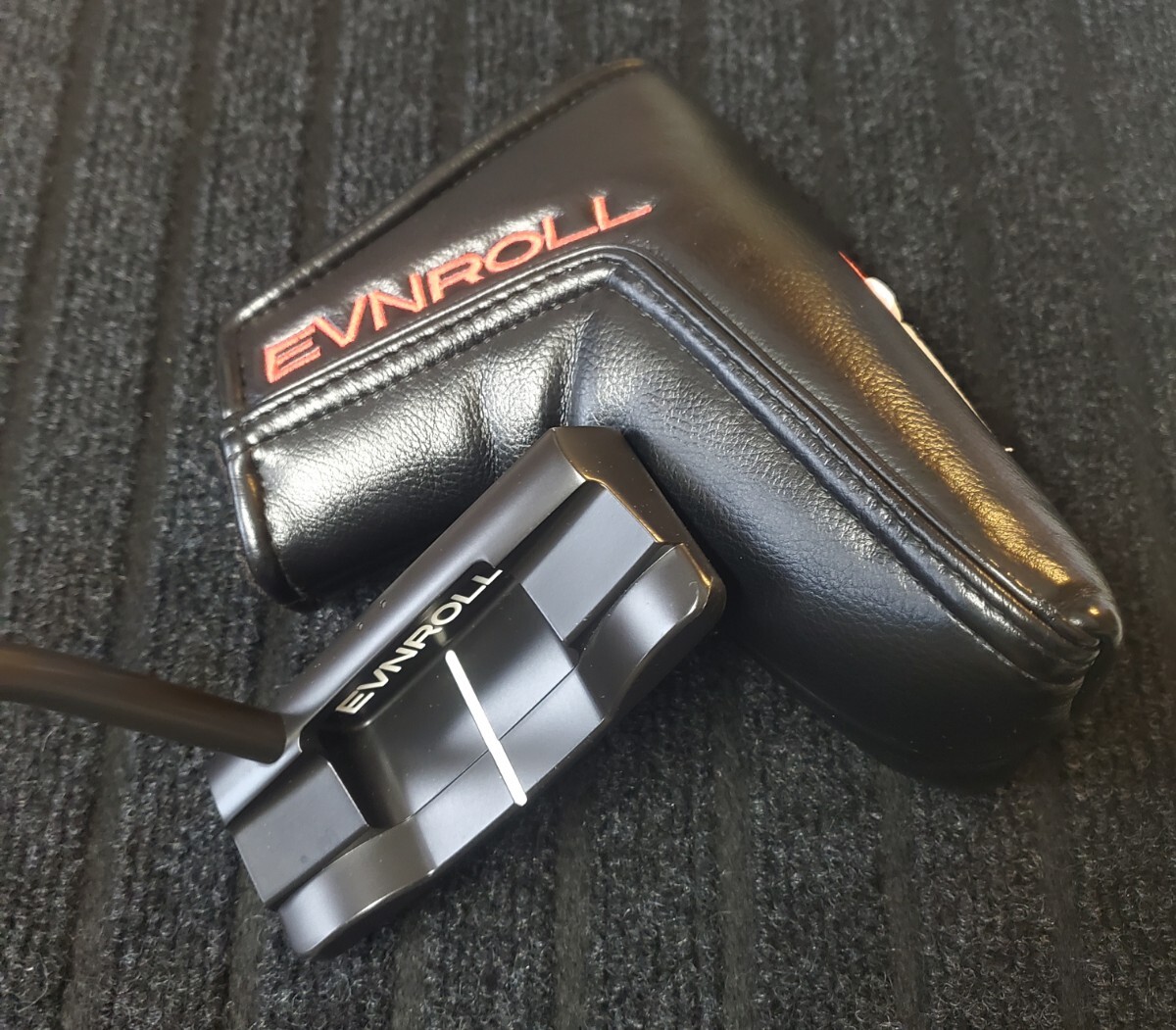 【美品】イーブンロールER2 523g 33インチ カバー付 ブラックエディション コーティング済 自宅保管 EVNROLL 拍卖