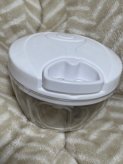 100円~スタート◆ひっぱり式みじん切り竜巻チョッパー●便利調理器具インテリア雑貨プラスチック拍卖