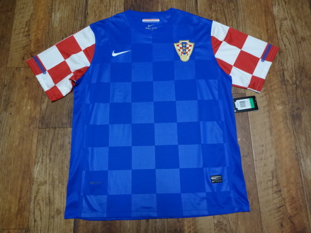 クロアチア代表 正規品 ユニフォーム シャツ 2010/2011 アウェイ XLサイズ 新品未使用品タグ付き拍卖