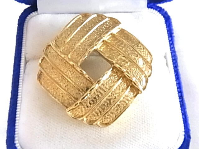 ビンテージ/ヴィンテージ 金色トーン ゴールドトーン 四角い形のレトロモダンなデザイン 昭和レトロの素敵なスカーフ留め◇拍卖