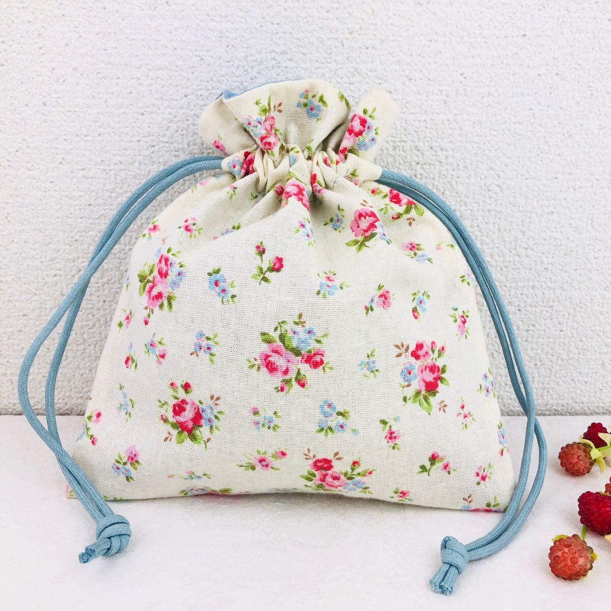 yuwa プチローズ フリル巾着袋 ハンドメイド 巾着 薔薇 巾着袋拍卖