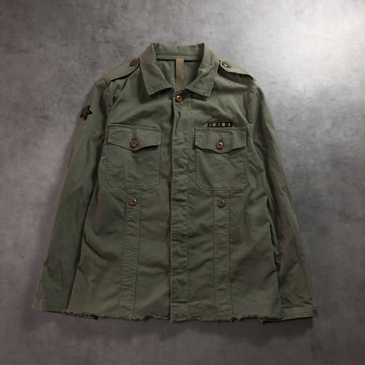 GQ1392◇12/63 : ミリタリージャケット◇M◇オリーブ系 イタリア製 裾カットオフデザインドーディチセッサンタトレ拍卖