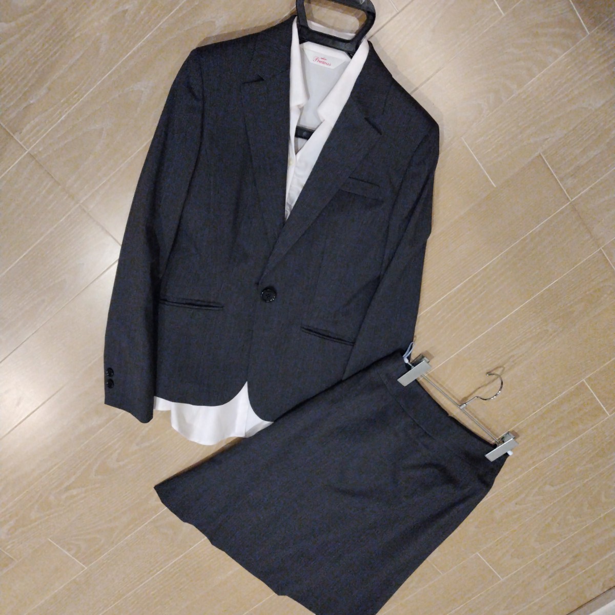 美品☆スーツ上下拍卖