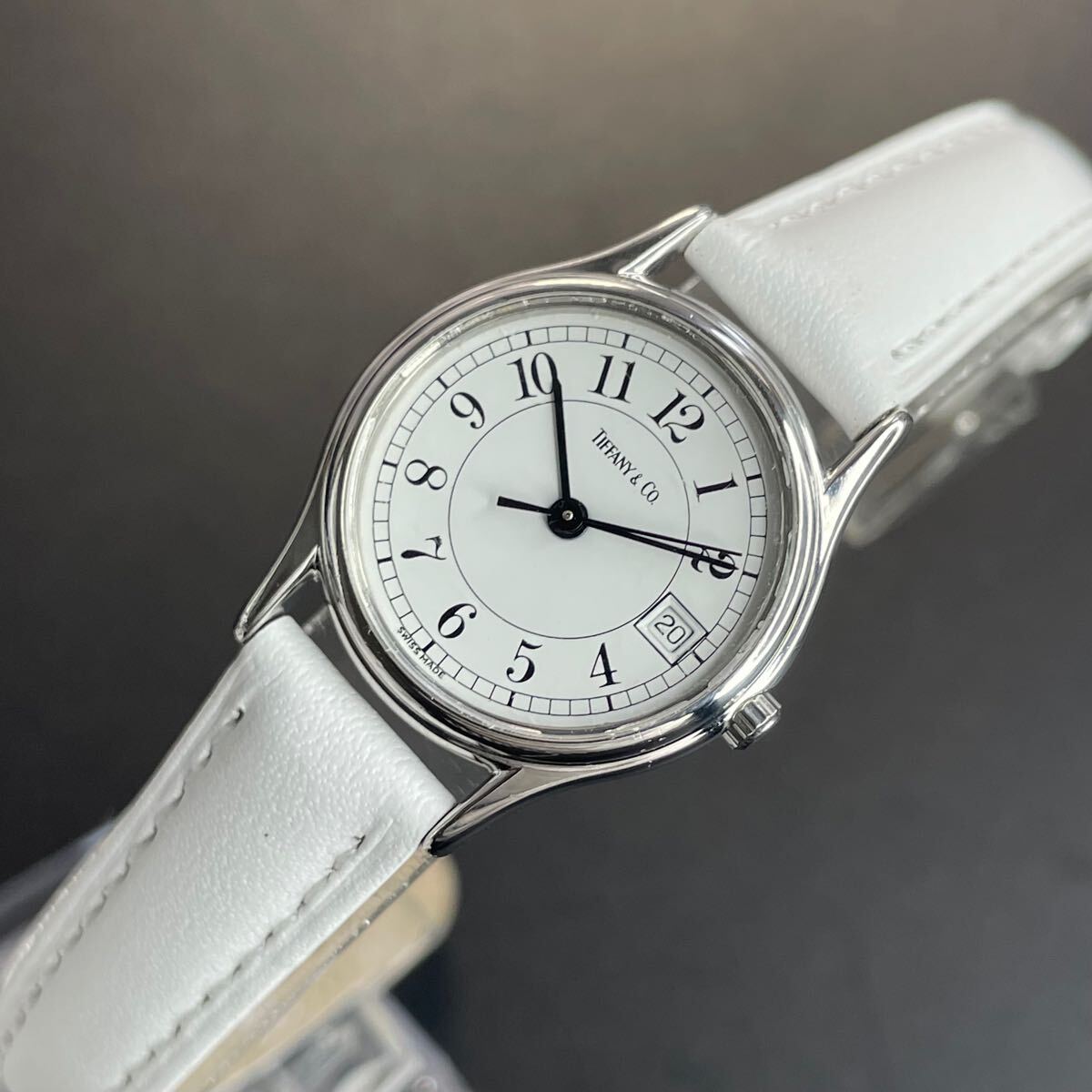 【良品 正規品】ティファニー 腕時計 クラシック ラウンド シルバー ホワイト アラビアインデックス 可動品 【2501Ti5】拍卖