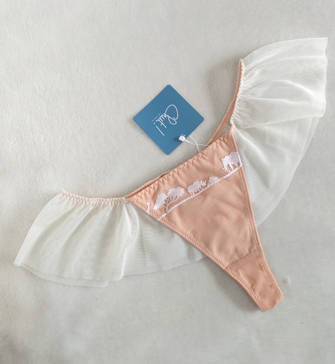 お泊まりに☆Tバック未使用M☆可愛いアニマルシルエット☆ヌーディ×ホワイトシフォン☆定価2420円☆匿名配送可☆タグあり☆拍卖