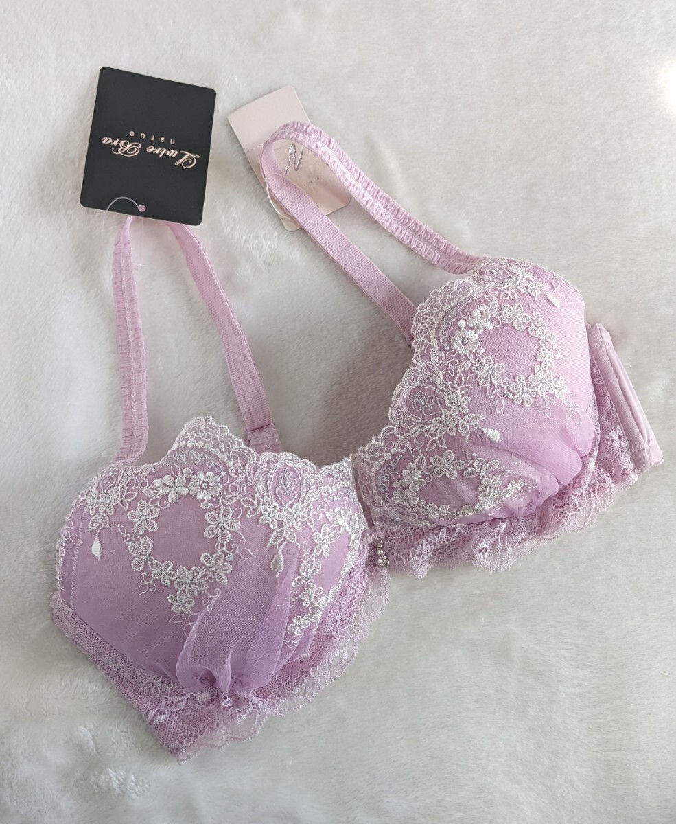 お泊りにブラ☆未使用☆D70☆きれいお花レース&ギャザー☆L字型ワイヤー☆ピンク☆匿名配送可☆タグあり☆拍卖