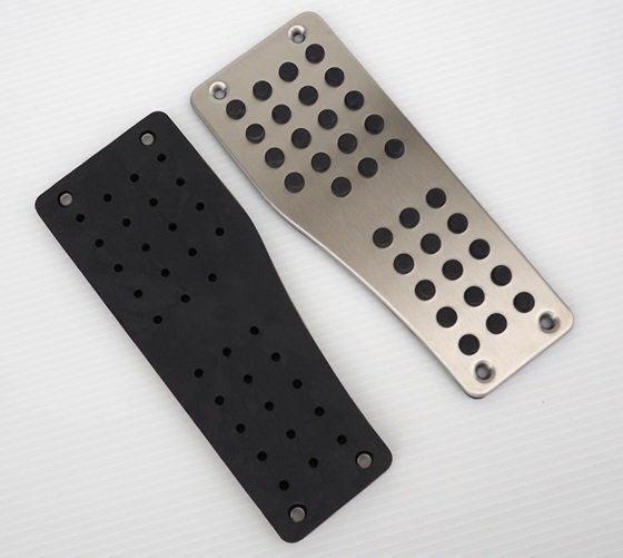 SCHATZ製 Mercedes-Benz アルミ フットレスト 左右ハンドル用 シェッツ ペダル 9988444 SC9988444 S SL CL C E A B CLS CLA GL クラス拍卖