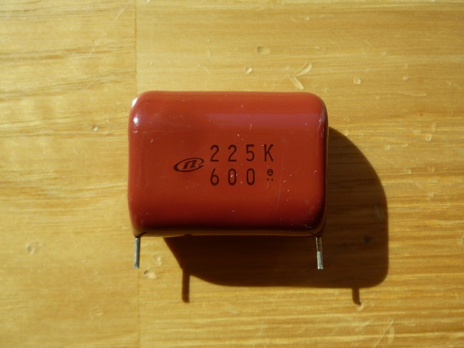 ニチコン製 メタライズフィルムコンデンサ 2.2μF 600V 未使用品拍卖