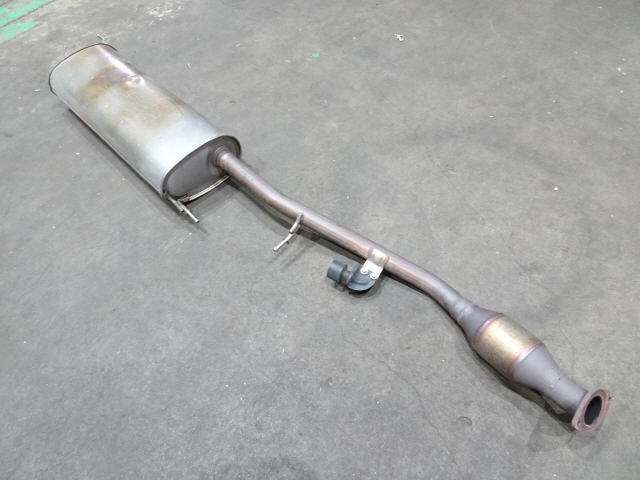 アルファード DBA-AGH30W センター マフラー 2ARFE 17420-36240 後期 触媒 RL2 ヴェルファイア 1kurudepa拍卖