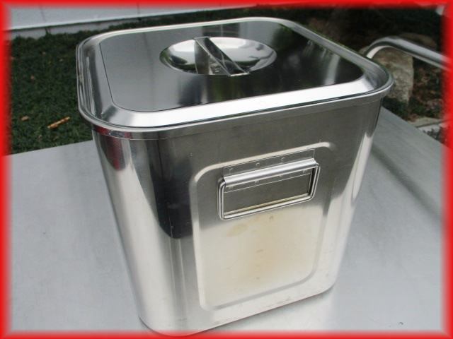 yukiwa(三宝)角ポット キッチンポット 業務用 ステンレス 蓋付 取っ手付 美品 角型 25.5cm 15.7L 保存容器 中古良品k064拍卖