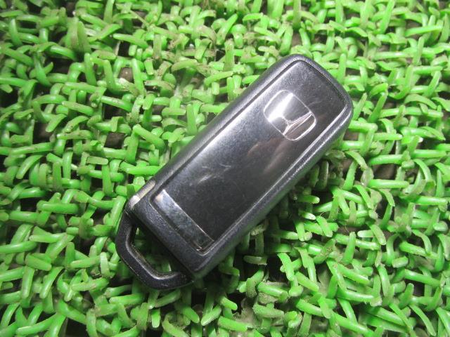 N-BOX DBA-JF1 キーレスリモコン 72147-TY0-J01 /42237拍卖