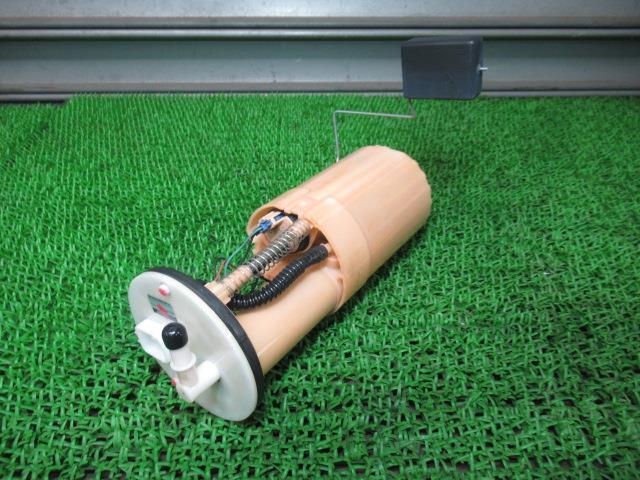 アイ CBA-HA1W フューエルポンプ 燃料ポンプ 1760A367 1760A361 /42250拍卖