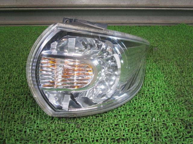 ビアンテ DBA-CCEFW 右テールランプ C461-51-150B スタンレー P7621 /42252拍卖