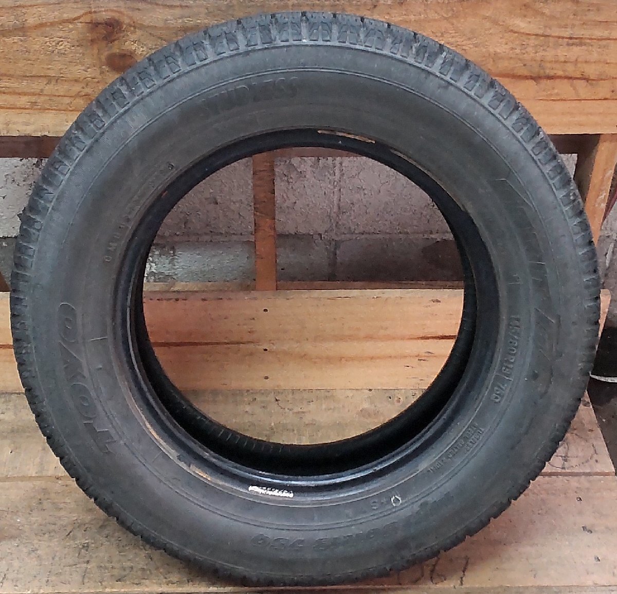 スタッドレス タイヤ 1本 2018年製 145/80R13 75Q TOYO GARIT GS 6.6 中古拍卖